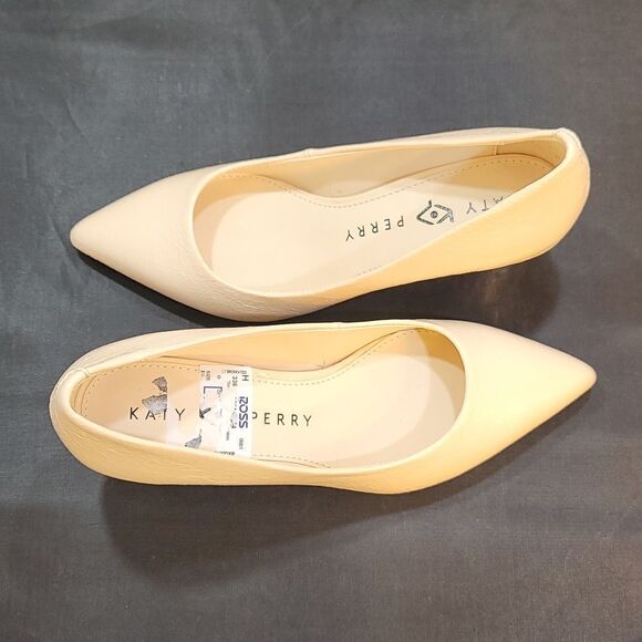 BRAND NEW KATY PERRY LOW HEEL WOMEN'S PUMP - Picture 5 of 16
